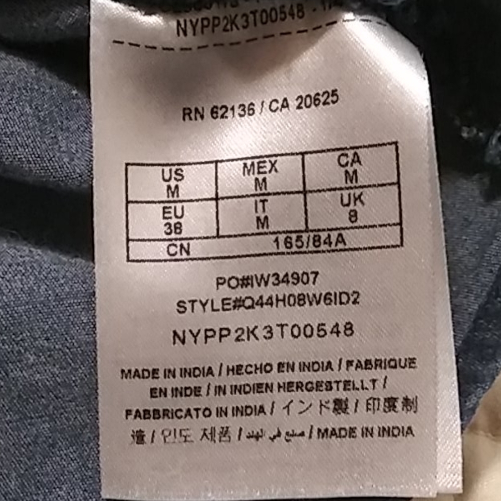 Guess los Angeles denim shirt. - Picture 6 of 16